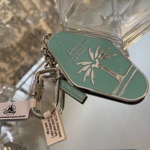 DISNEY Vacation Club NWT Keychain fob - from The Villas at DISNEYLAND HOTEL!